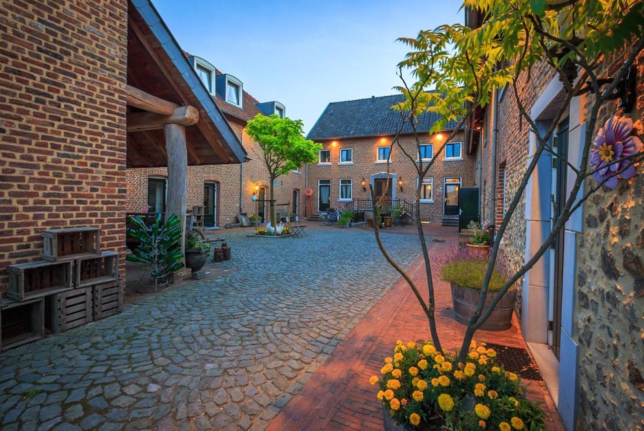 Auberge De Smockelaer Heijenrath ภายนอก รูปภาพ