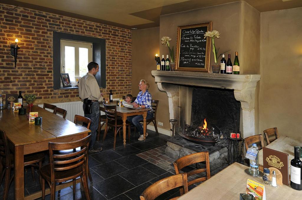 Auberge De Smockelaer Heijenrath ภายนอก รูปภาพ